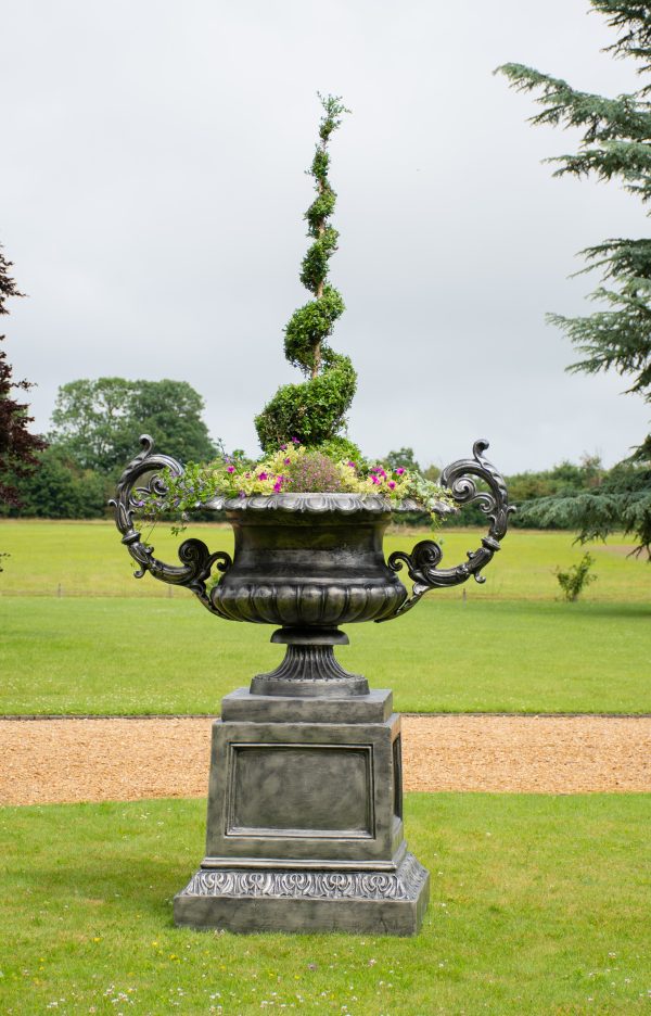 Giant Hampshire Urn Garden Wonders Uk