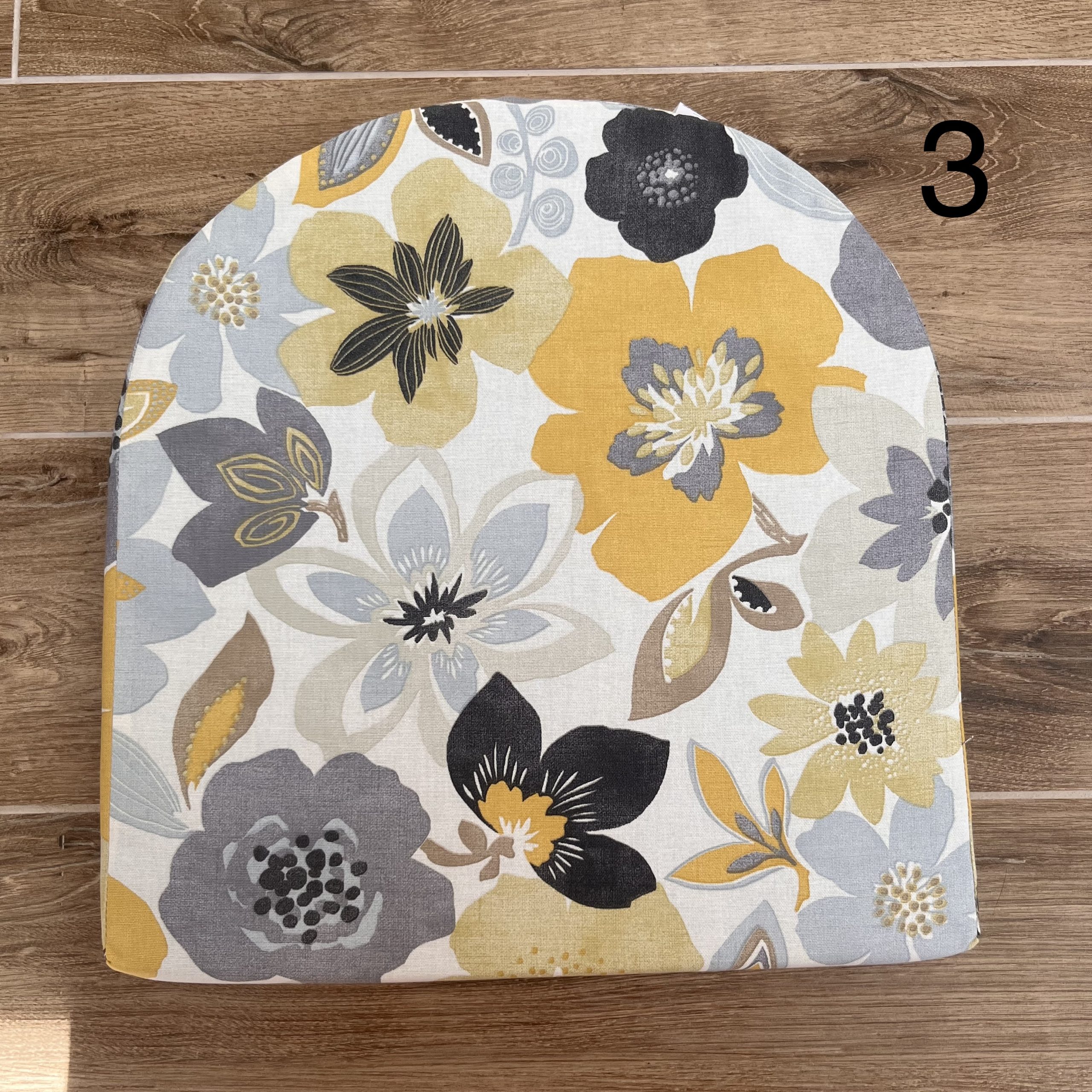 Bedroom chair - Seat pad - Image 4