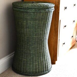 Tall linen bin in Green